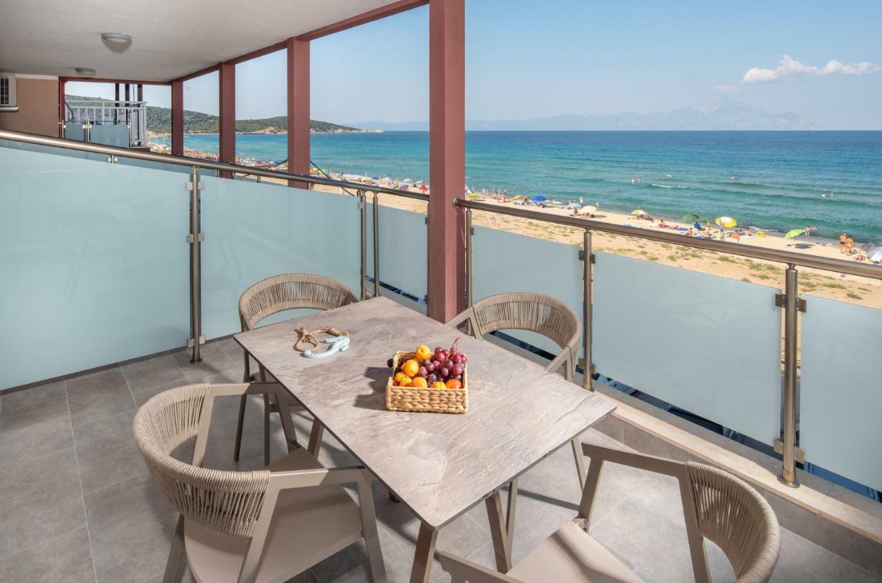 Stavros Compass Hotel Сарти Екстериор снимка