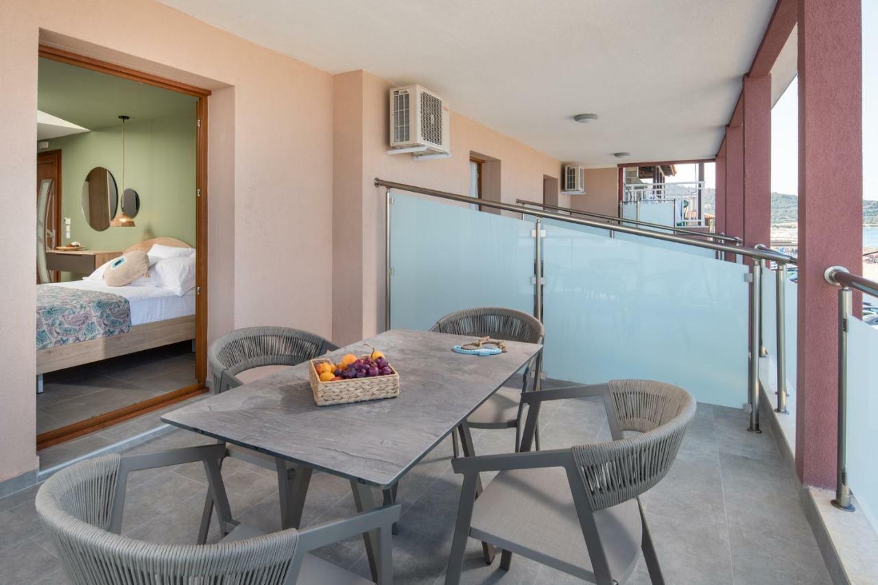 Stavros Compass Hotel Сарти Екстериор снимка